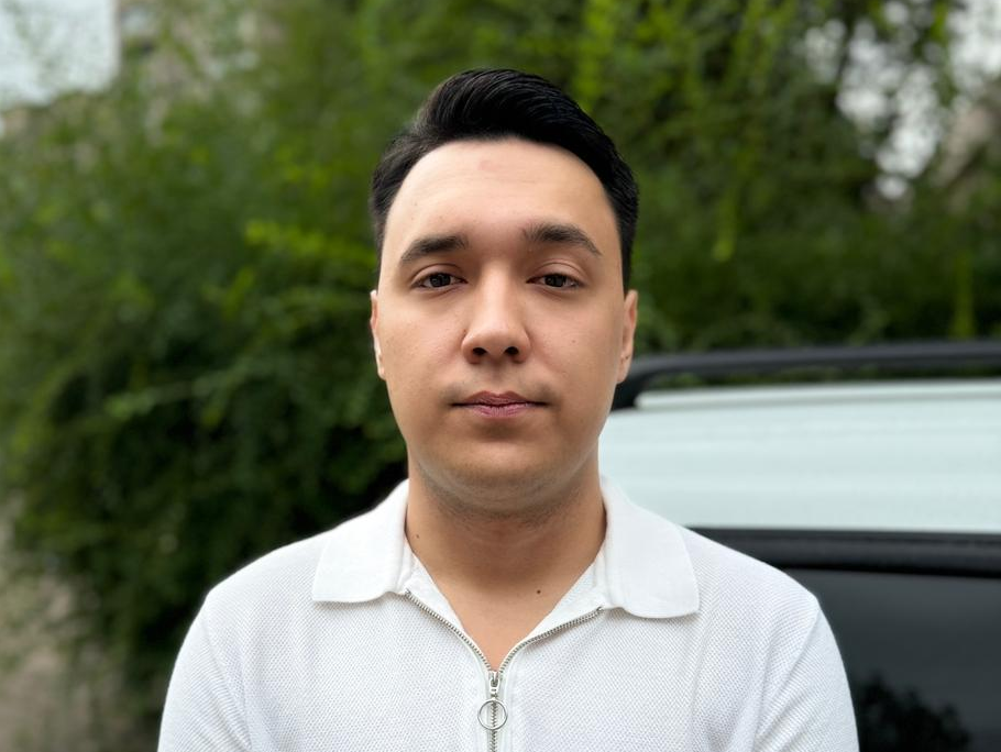 Жандос Сырагайнатов